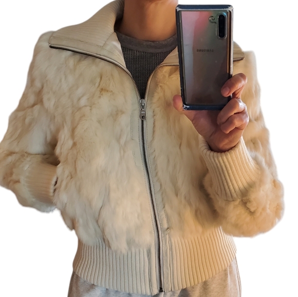 Vintage Wilson's Maxima Fur Jacket - Picture 3 of 13